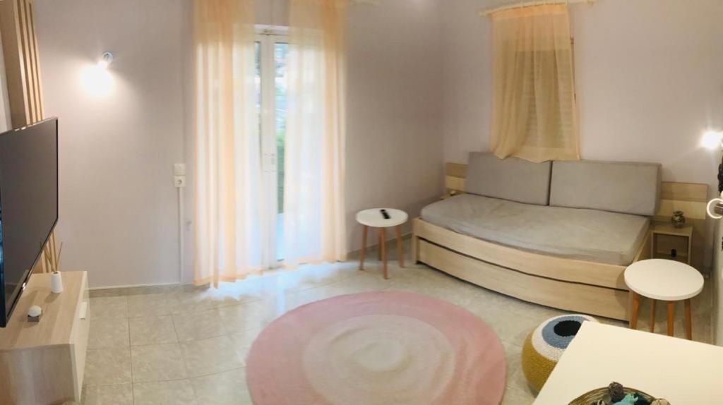 Aloni Studios And Apartments ลาสซี ภายนอก รูปภาพ